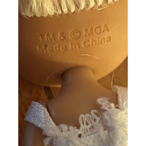 Yummi Land Ice Cream Pop Girls Betsy Bubblegum 5” Mini Fashion Dolls Dressed - Picture 3 of 5